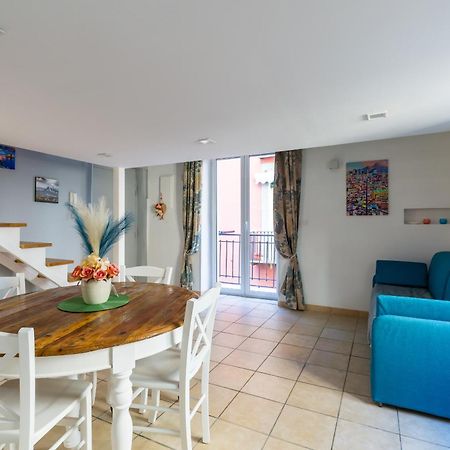 Toledo House Apartments Napoli Eksteriør bilde
