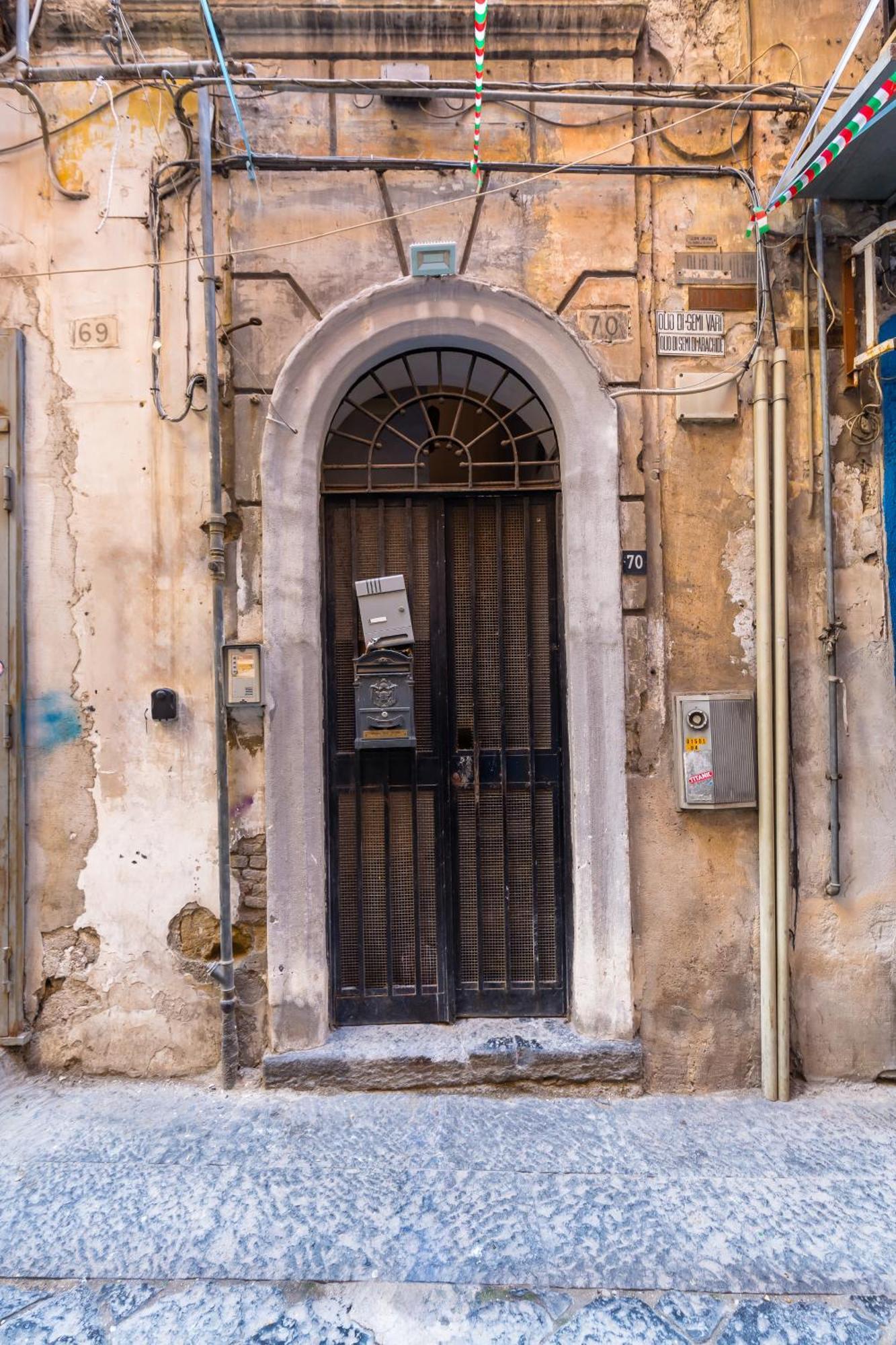 Toledo House Apartments Napoli Eksteriør bilde