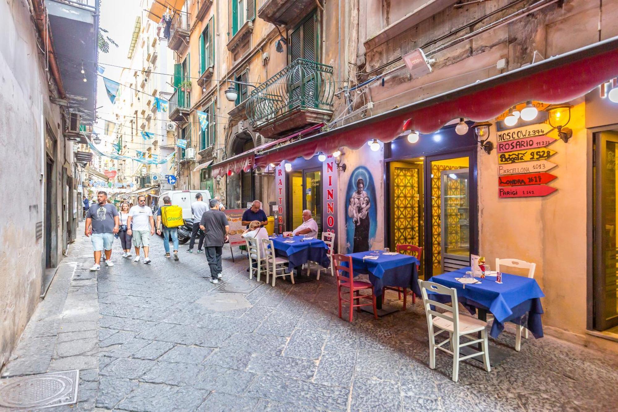 Toledo House Apartments Napoli Eksteriør bilde