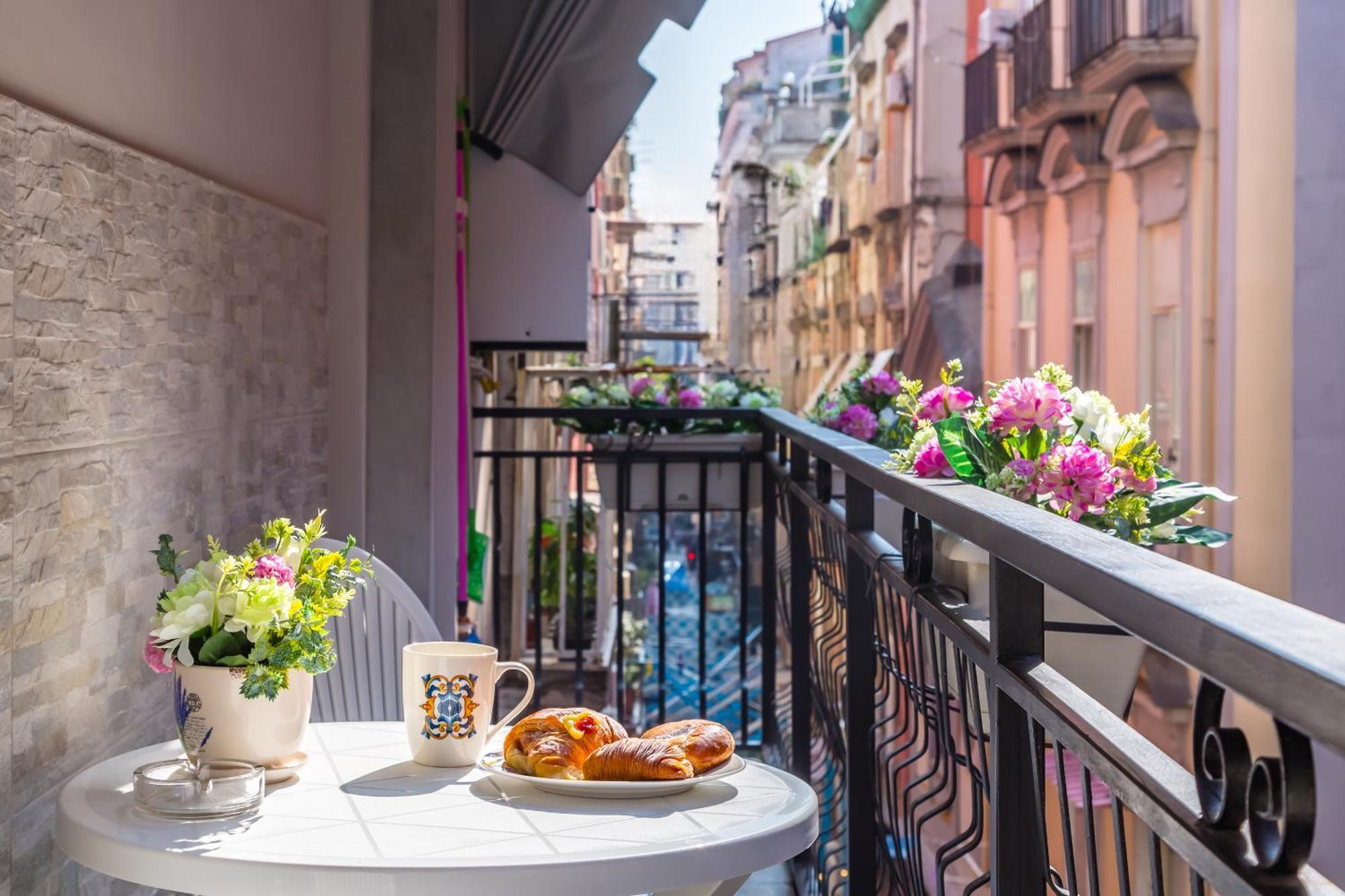 Toledo House Apartments Napoli Eksteriør bilde